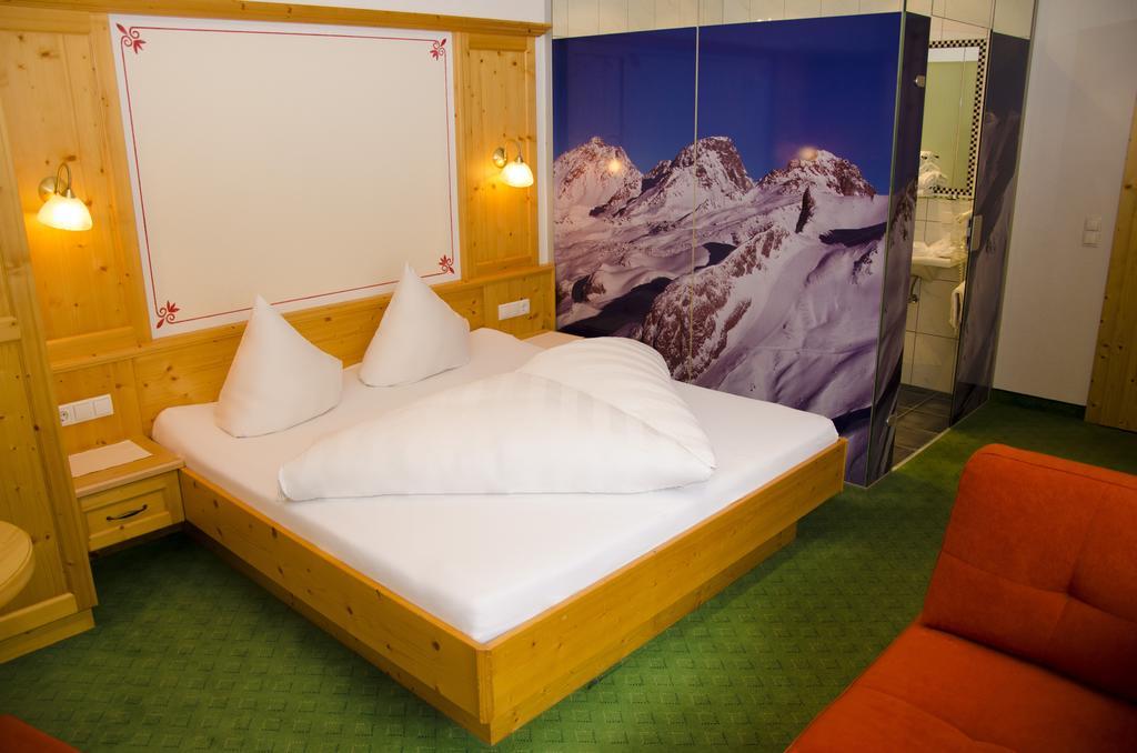 Hotel Garni Alpenblick 이스크글 외부 사진